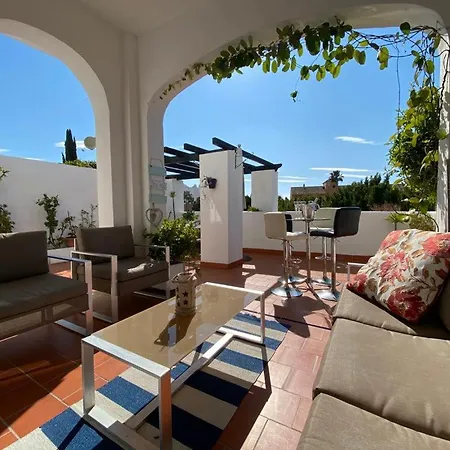 Beautiful Townhouse Villa Estepona Exterior photo